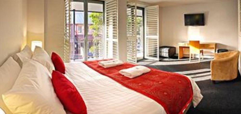 Aparthotel Crown On Darby Newcastle Zewnętrze zdjęcie