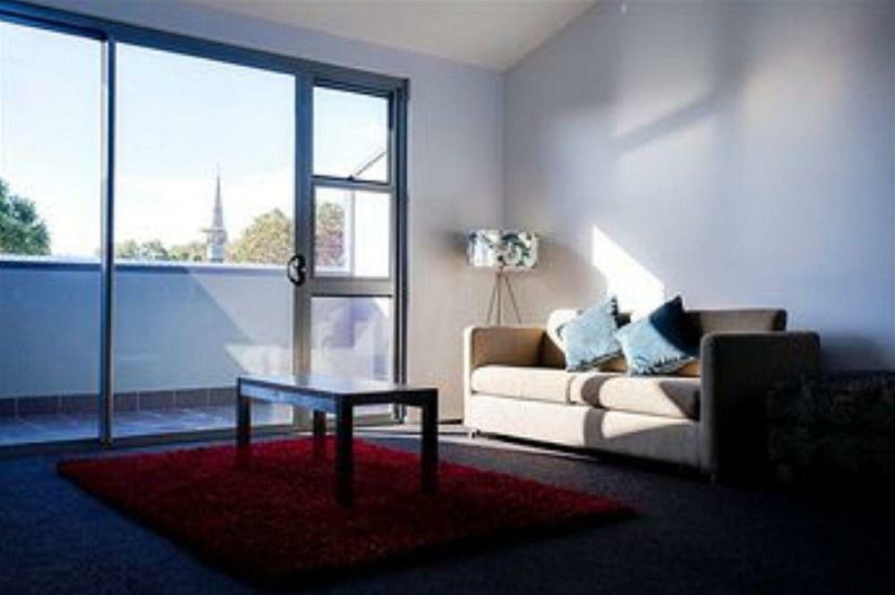 Aparthotel Crown On Darby Newcastle Zewnętrze zdjęcie
